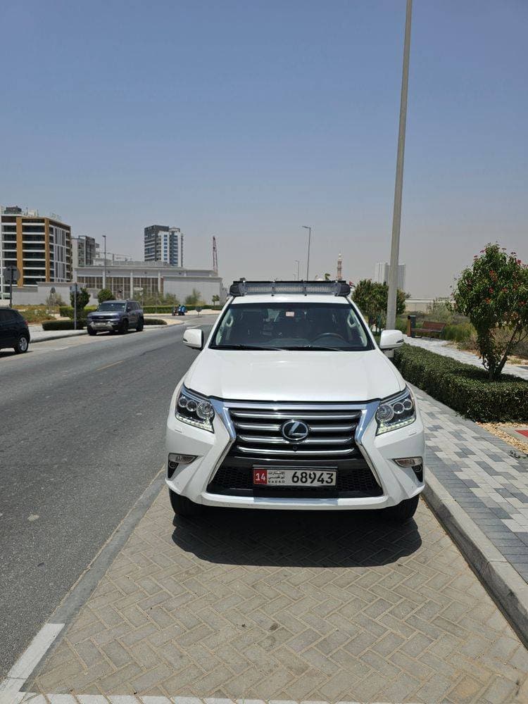 2014 Lexus GX 460 thumbnail 2