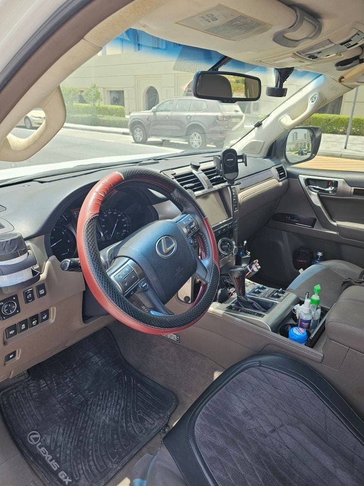 2014 Lexus GX 460 thumbnail 5