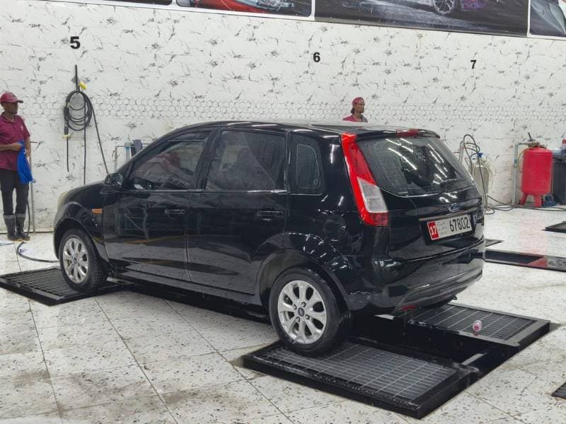 2014 Ford Figo thumbnail 5