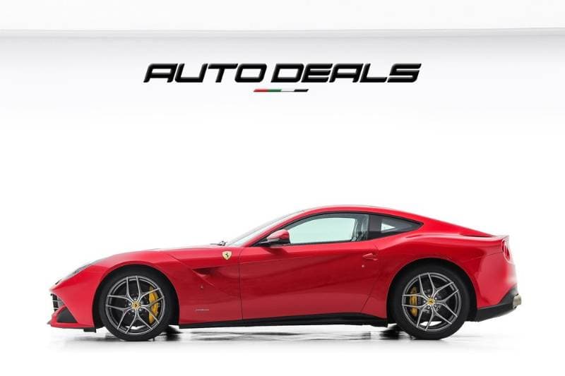 2014 Ferrari F12 berlinetta thumbnail 3