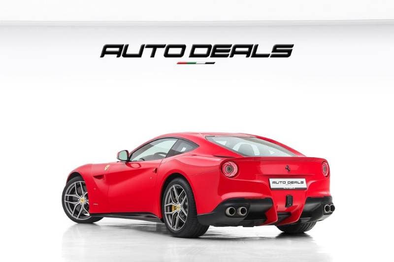 2014 Ferrari F12 berlinetta thumbnail 5