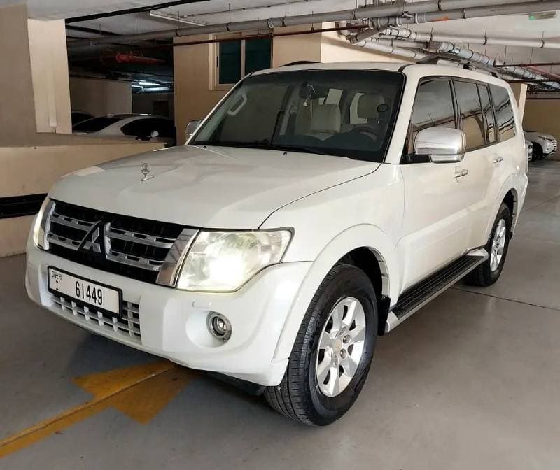 2013 Mitsubishi Pajero