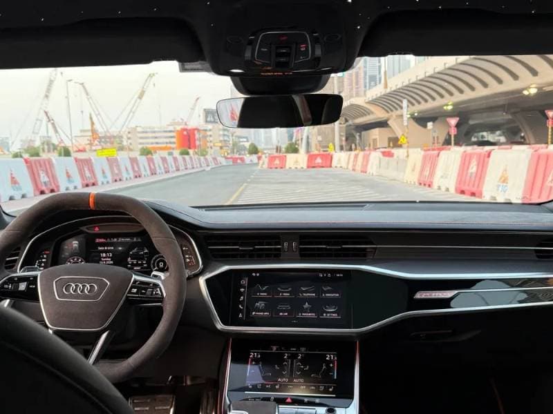 2021 Audi RS6 Avant thumbnail 3
