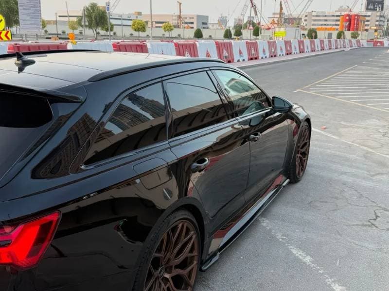 2021 Audi RS6 Avant thumbnail 2