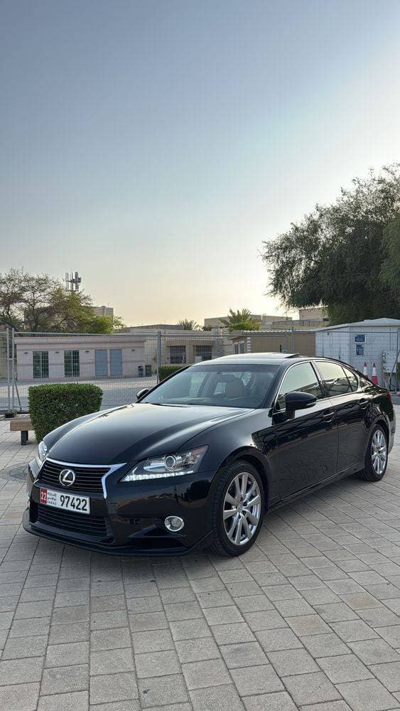2013 Lexus GS thumbnail 2