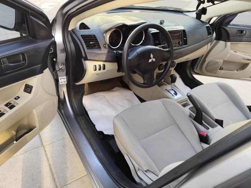 2015 Mitsubishi Lancer thumbnail 2