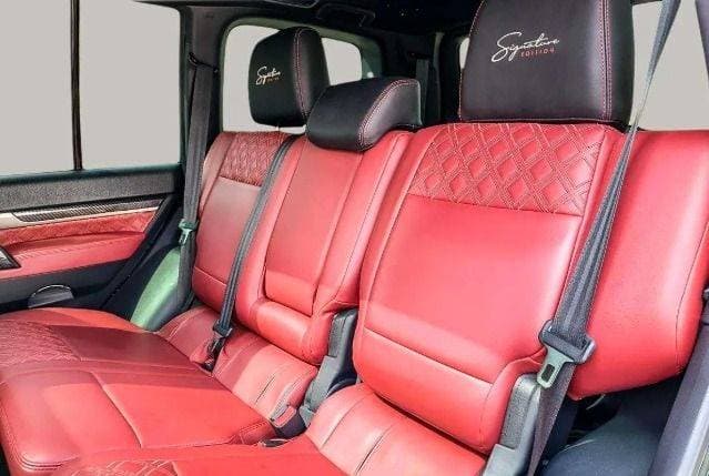 2019 Mitsubishi Pajero thumbnail 4