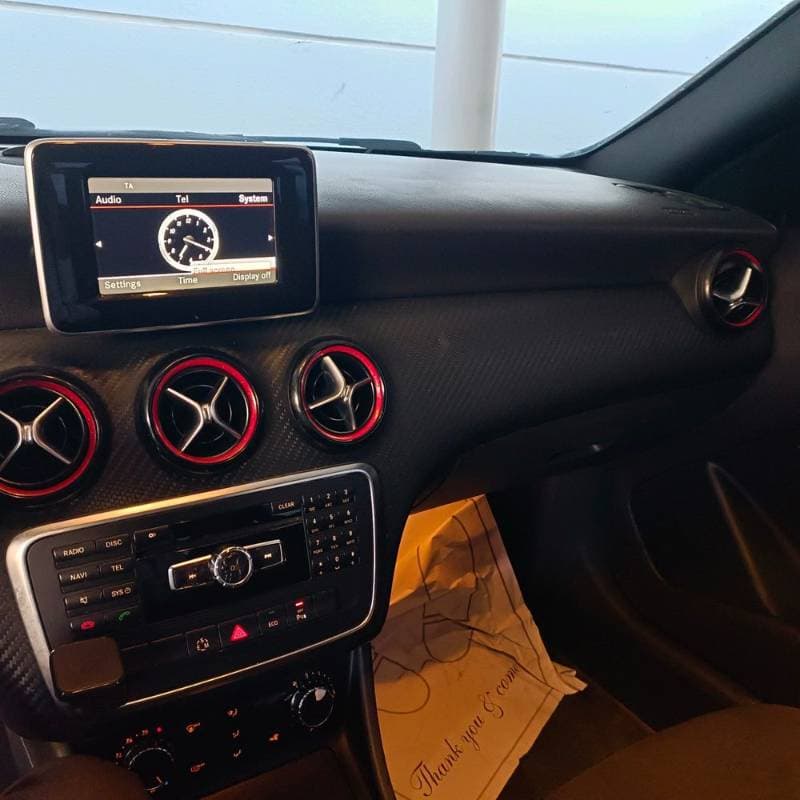 2013 Mercedes-Benz A250 thumbnail 2