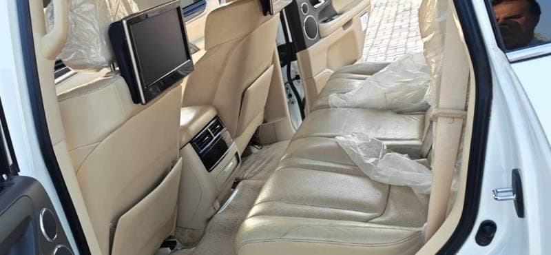 2017 Lexus LX thumbnail 3