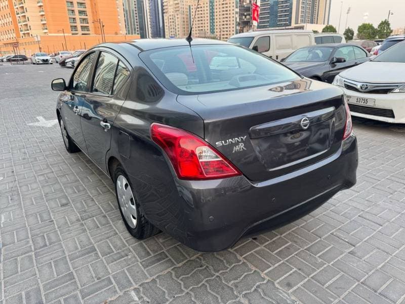 2022 Nissan Sunny thumbnail 5