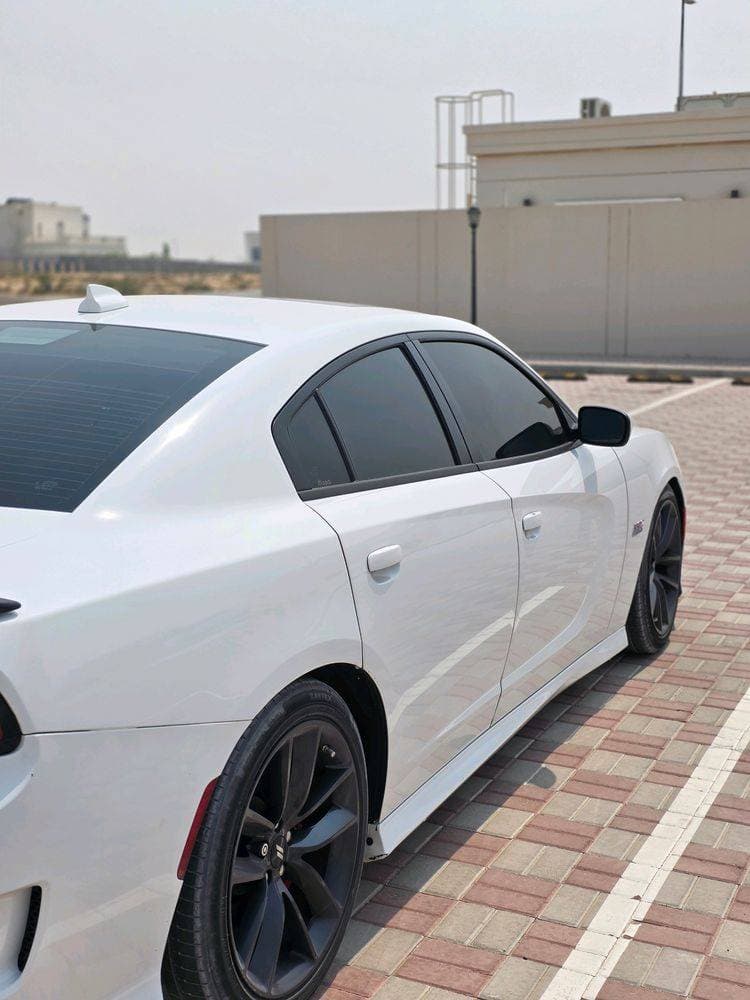2019 Dodge Charger thumbnail 3