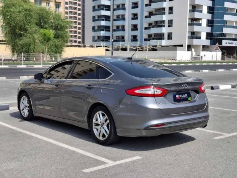 2014 Ford Fusion thumbnail 4