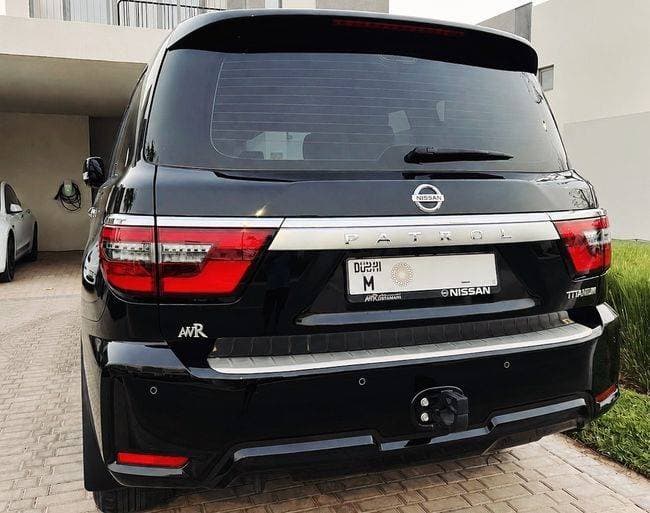 2021 Nissan Patrol thumbnail 2