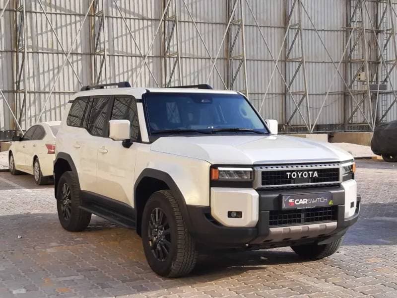 2025 Toyota Land Cruiser Prado thumbnail 3