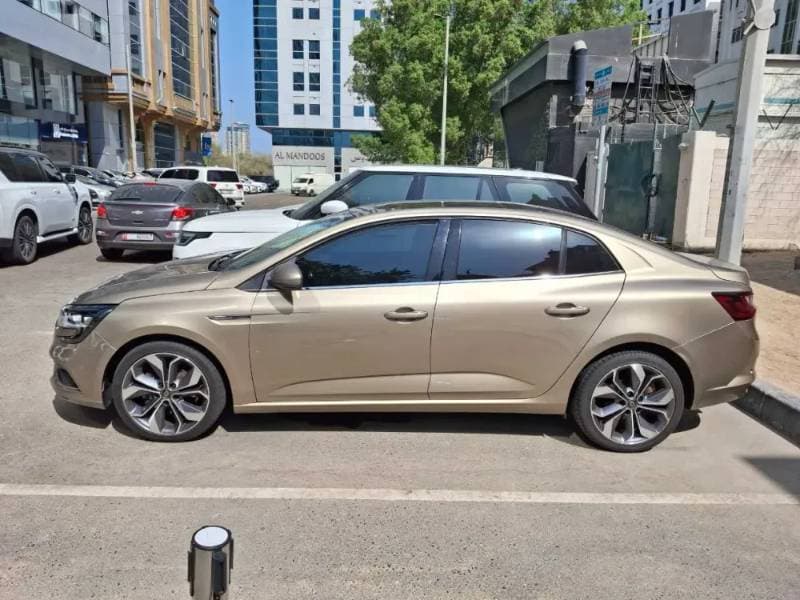 2020 Renault Megane thumbnail 7