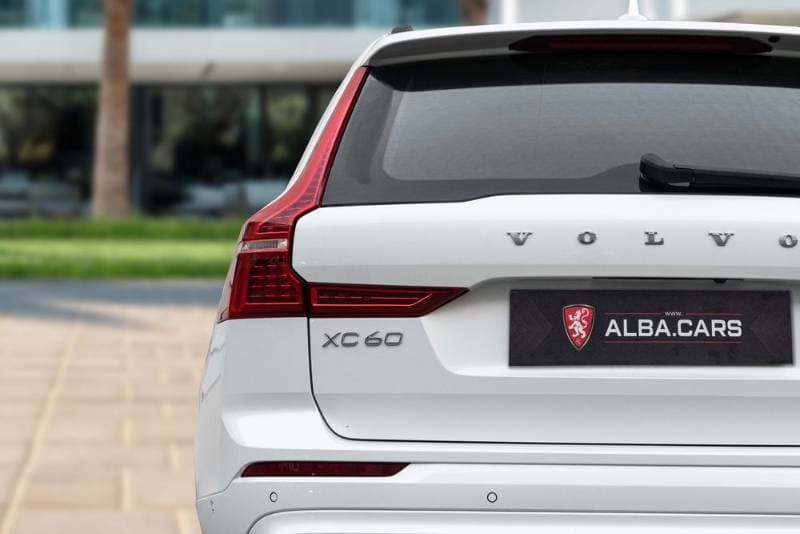 2024 Volvo XC60 thumbnail 6