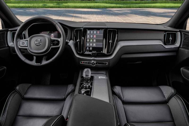 2024 Volvo XC60 thumbnail 8