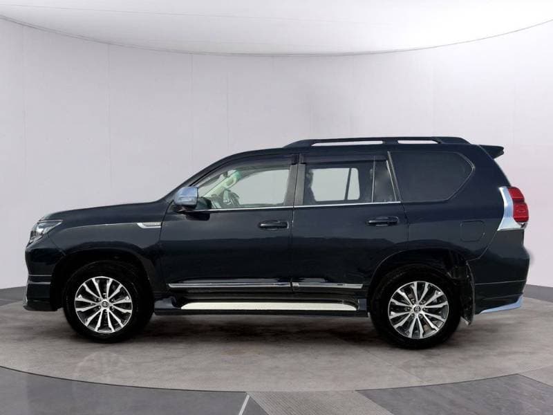 2011 Toyota Land Cruiser Prado thumbnail 8