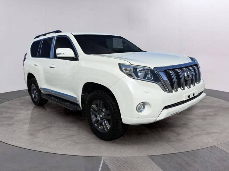 2013 Toyota Land Cruiser Prado thumbnail 4