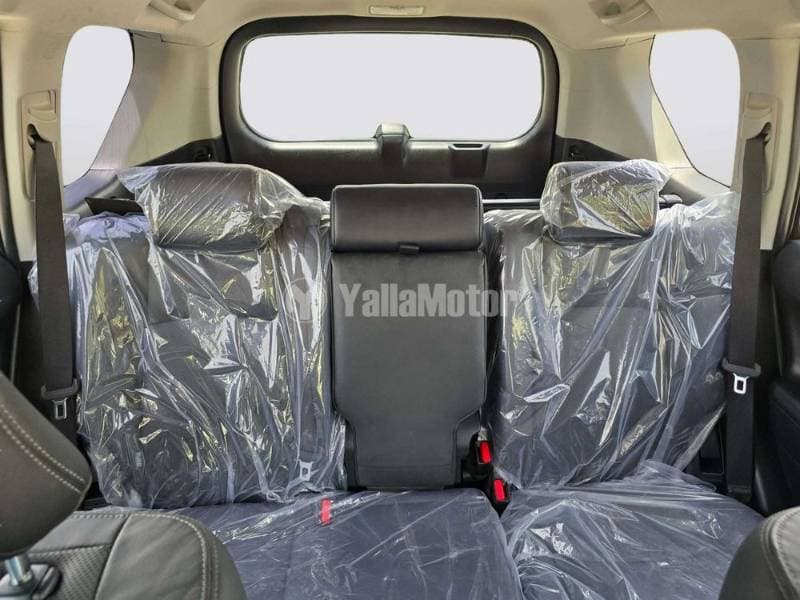 2021 Toyota Land Cruiser Prado thumbnail 7