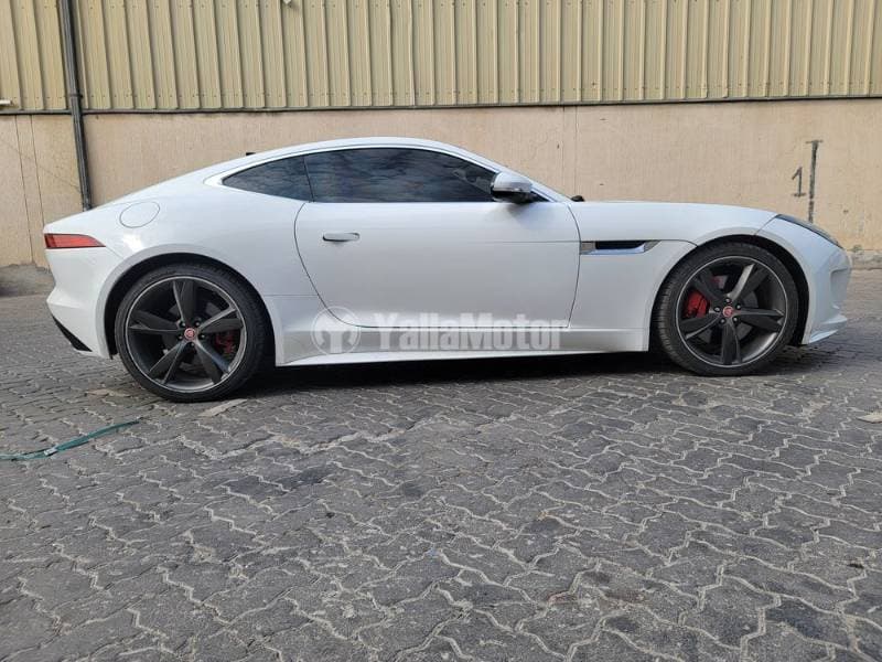 2016 Jaguar F-Type thumbnail 4
