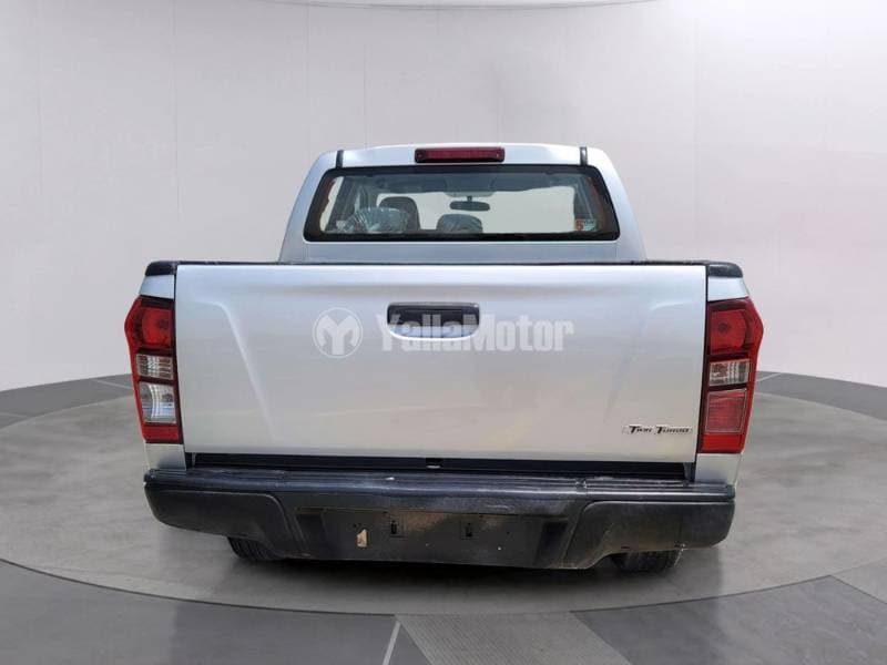 2015 Isuzu D-MAX thumbnail 5