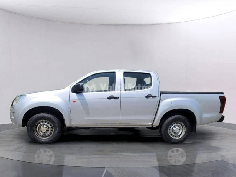 2015 Isuzu D-MAX thumbnail 8