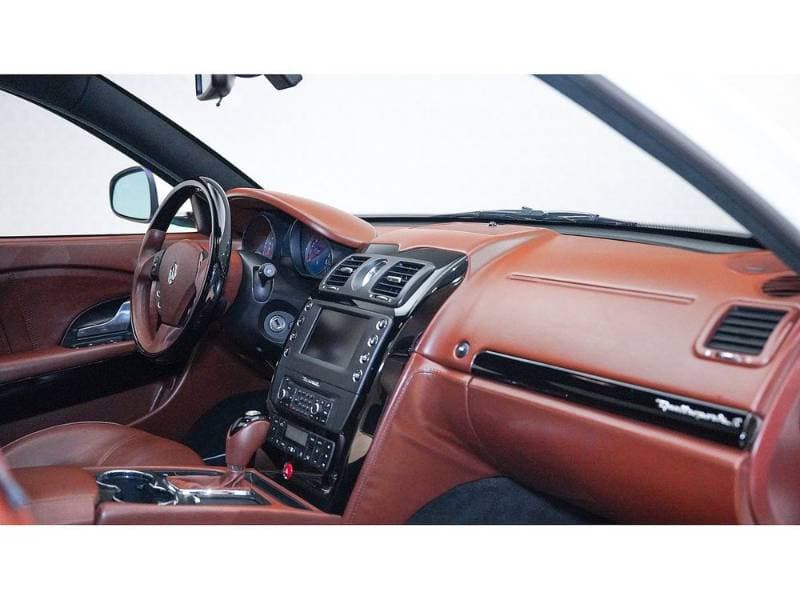 2012 Maserati Quattroporte thumbnail 7