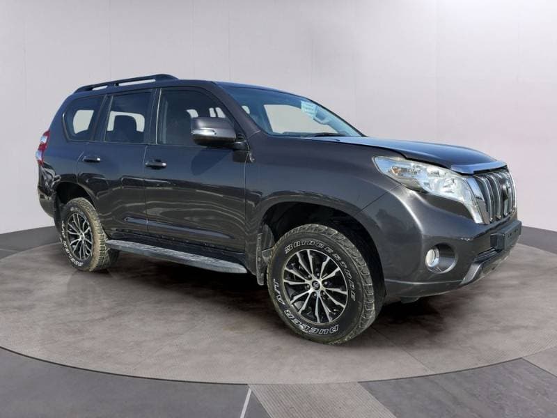 2012 Toyota Land Cruiser Prado thumbnail 3