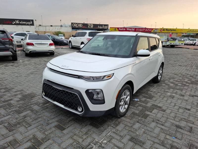 2022 Kia Soul thumbnail 2