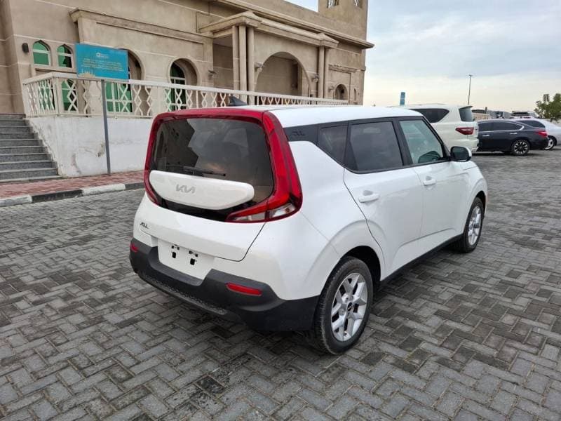 2022 Kia Soul thumbnail 6
