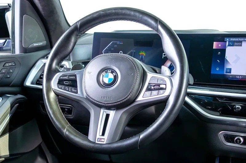 2023 BMW X7 thumbnail 6