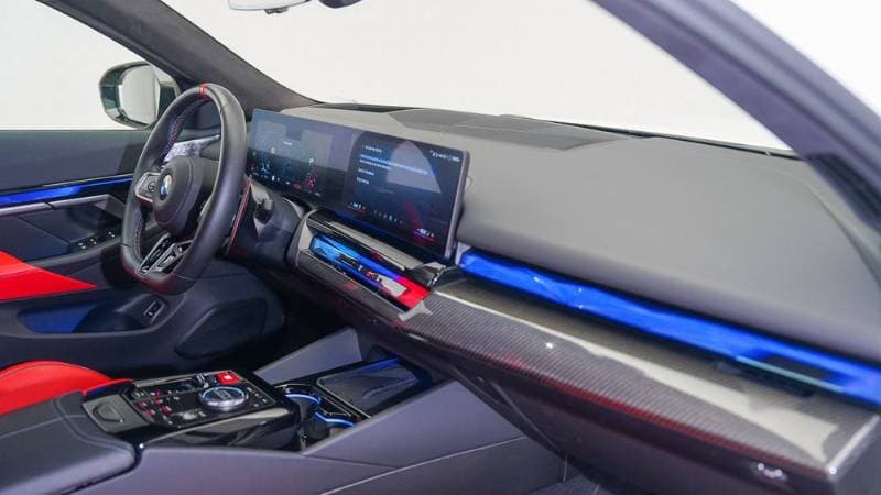 2025 BMW M5 Sedan thumbnail 7