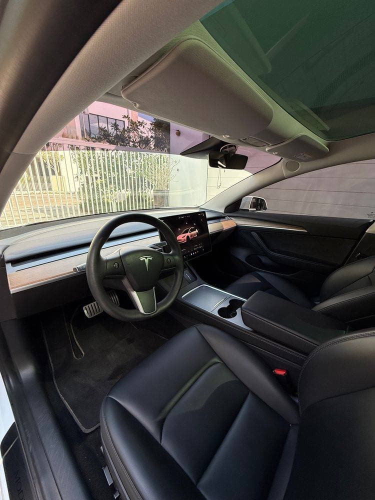 2022 Tesla Model 3 thumbnail 5