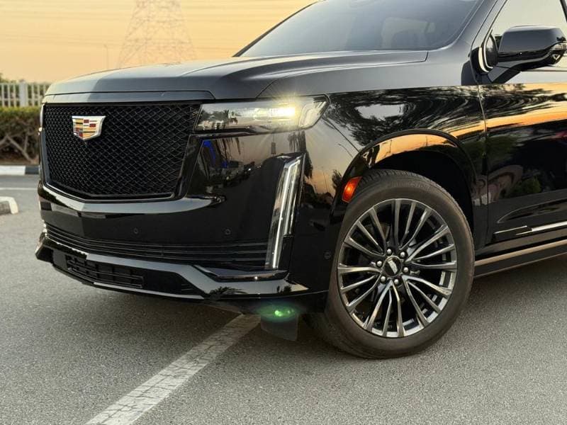 2023 Cadillac ESCALADE thumbnail 2