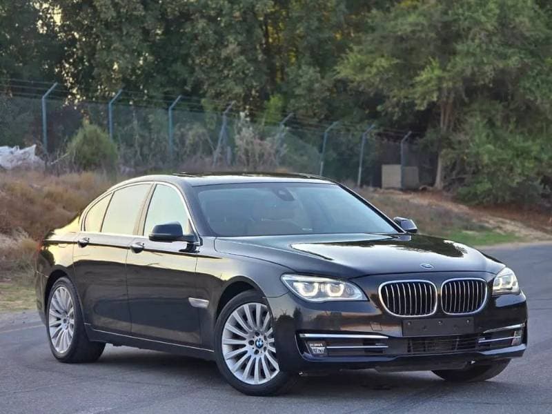 2014 BMW 7 Series thumbnail 3