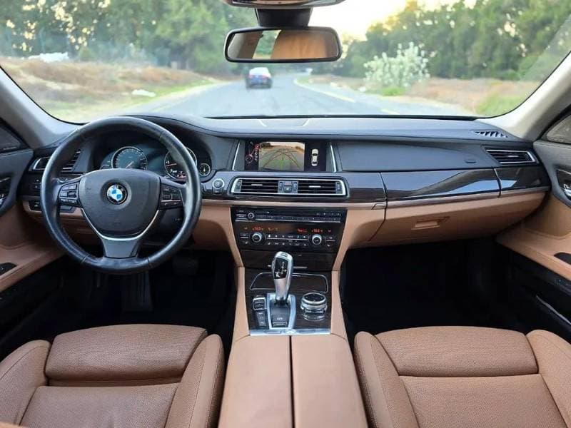 2014 BMW 7 Series thumbnail 7
