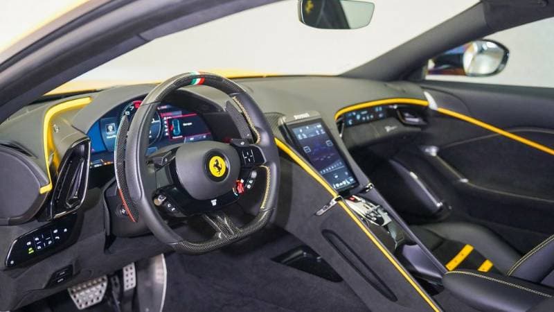 2024 Ferrari Roma thumbnail 5