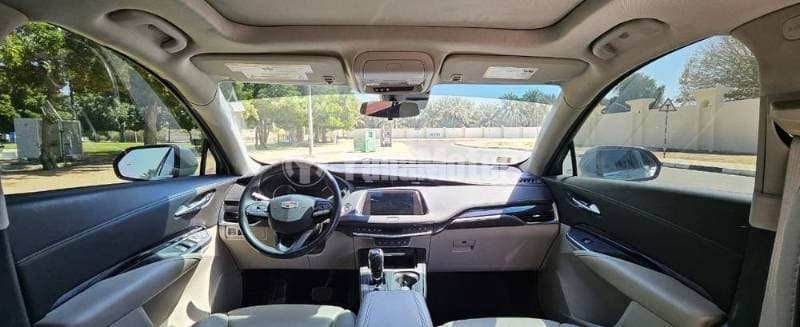 2023 Cadillac XT4 thumbnail 4