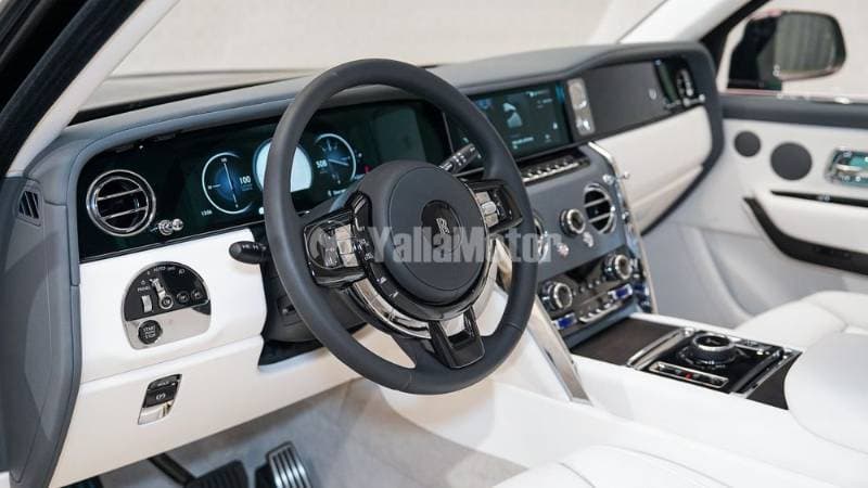 2025 Rolls Royce Cullinan thumbnail 5