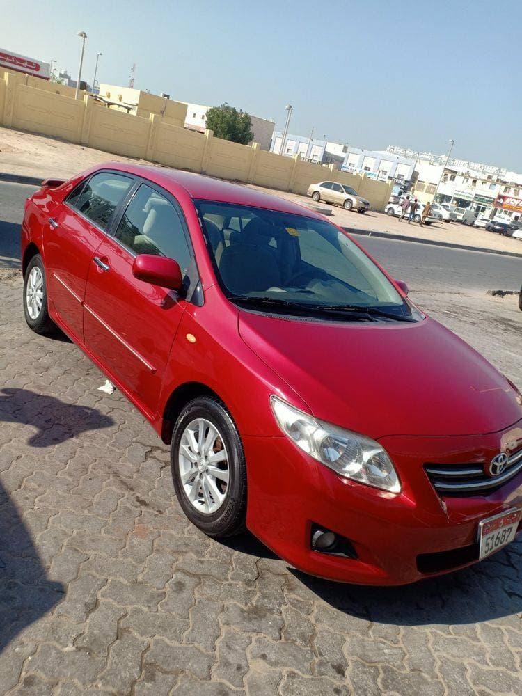 2010 Toyota Corolla thumbnail 3