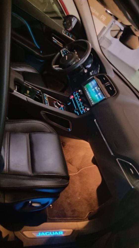 2020 Jaguar F-Pace thumbnail 2