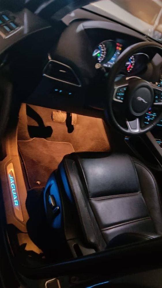 2020 Jaguar F-Pace thumbnail 3