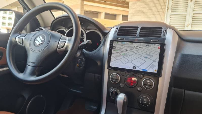 2018 Suzuki Grand Vitara thumbnail 2