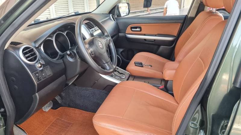 2018 Suzuki Grand Vitara thumbnail 3