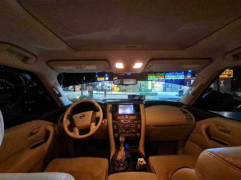 2013 Nissan Patrol thumbnail 5