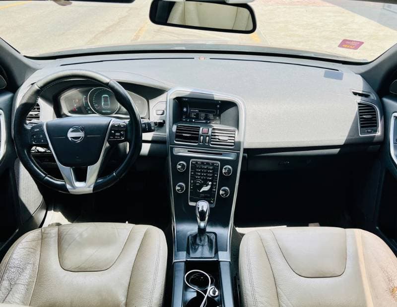 2014 Volvo XC60 thumbnail 5