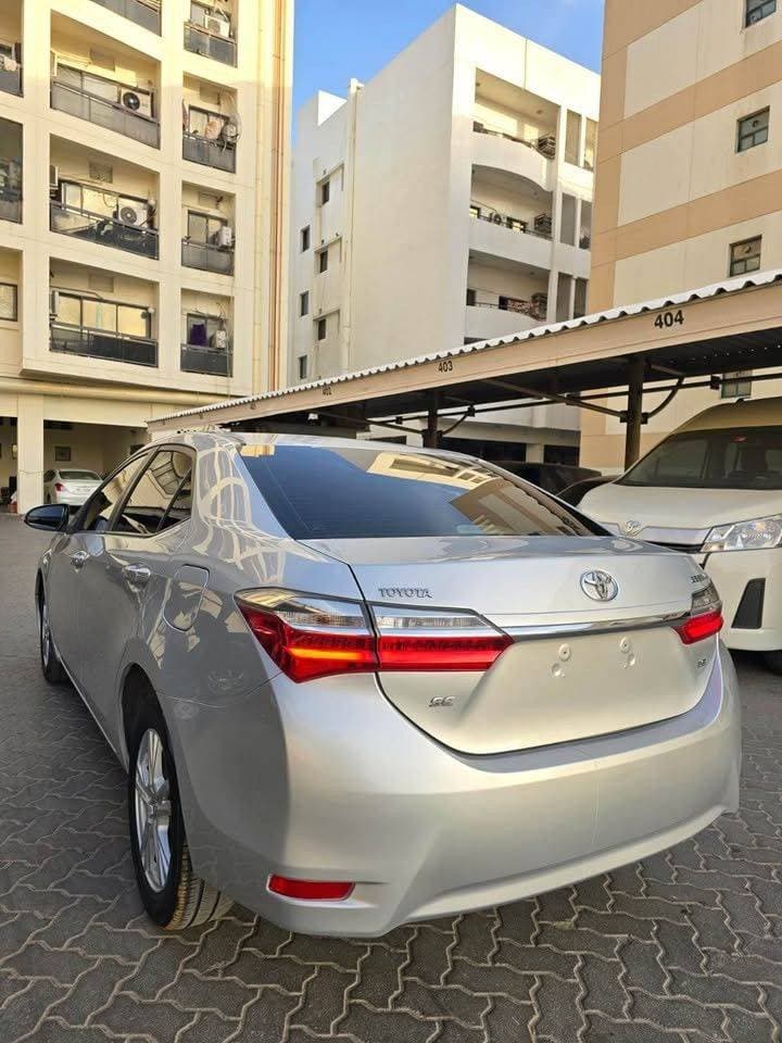 2019 Toyota Corolla thumbnail 5