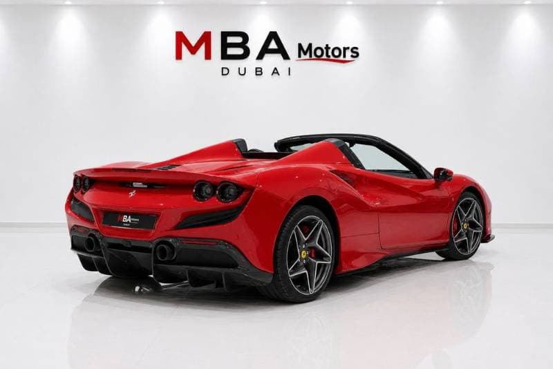 2023 Ferrari F8 Spider thumbnail 2