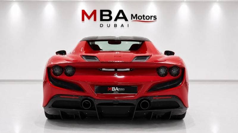 2023 Ferrari F8 Spider thumbnail 6